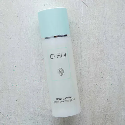 O HUI Clear Science Tender Cleansing Gel Oil